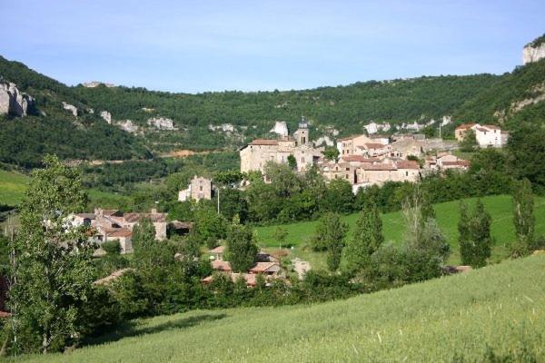 Gite Le Jaya Saint-Georges-de-Luzençon Exterior foto